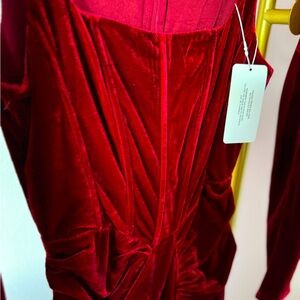 Chelize bodicon red midi dress w/ square neckline. Never worn w/ tags. 💃